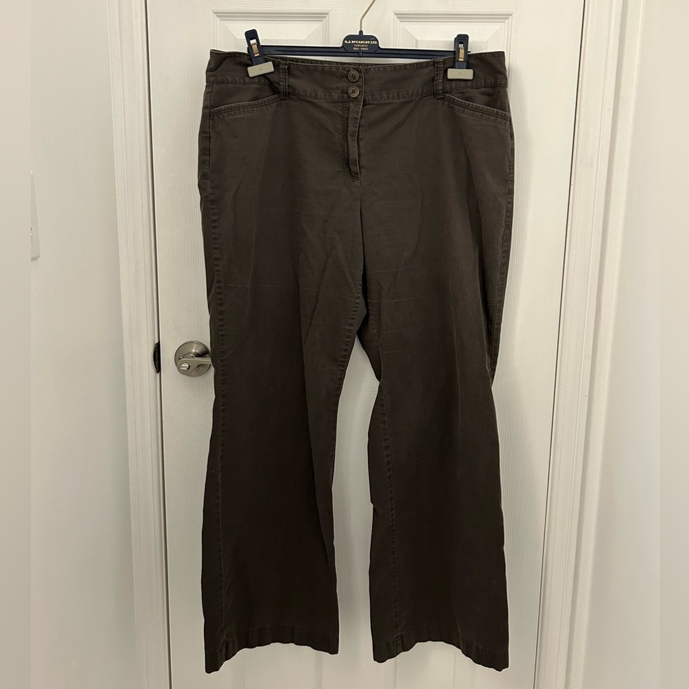Ann Taylor Curvy Flared Brown Trouser Pants, Sz 16